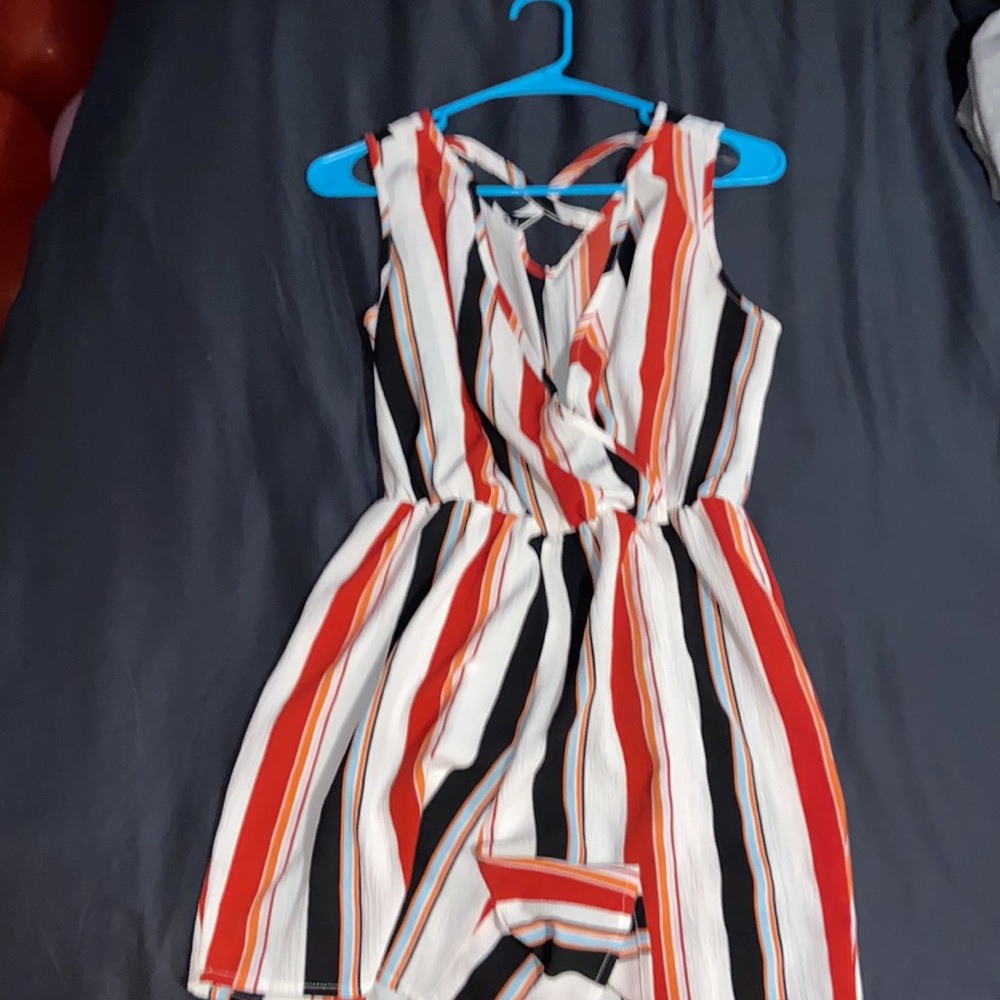 Romper - Picture 2 of 2
